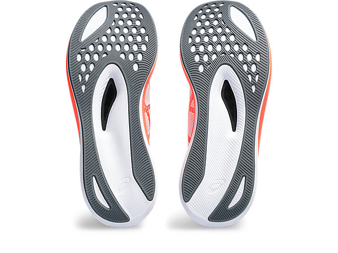 Tenis ASICS para hombre MAGIC SPEED 3  WHITE/SUNRISE RED