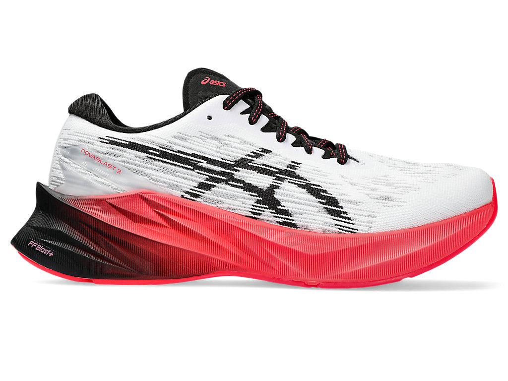 Tenis ASICS para mujer NOVABLAST 3 WHITE/BLACK