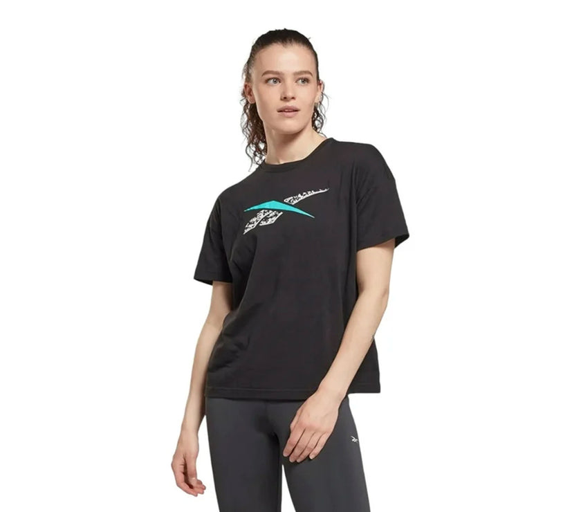 PLAYERA REEBOK WMNS TEE GRAPHIC TEE QT MS