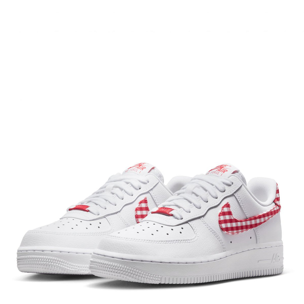 NIKE AIR FORCE 1 07 ESS TREND